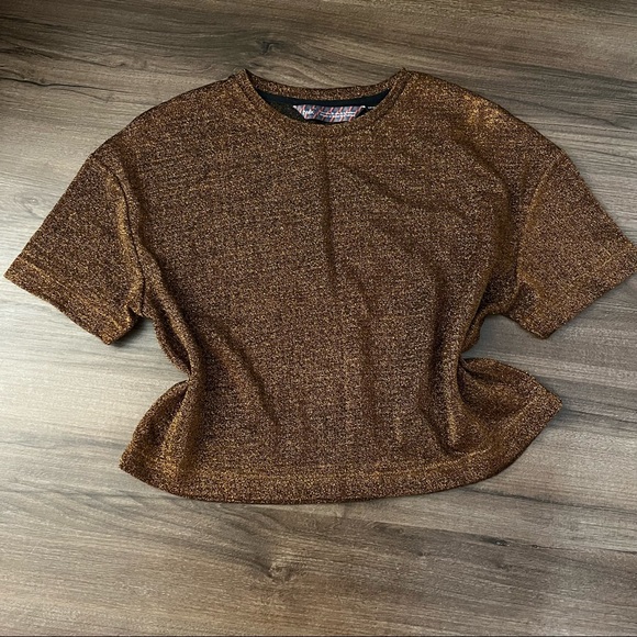 Gold Shiny Sparkly Cropped Tee Shirt - Picture 3 of 9